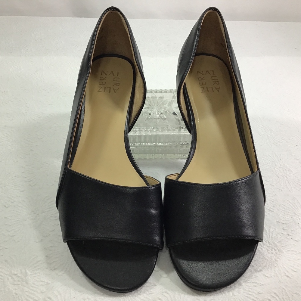 Naturalizer “Roma” Black Slip-On Flats - Picture 2 of 8